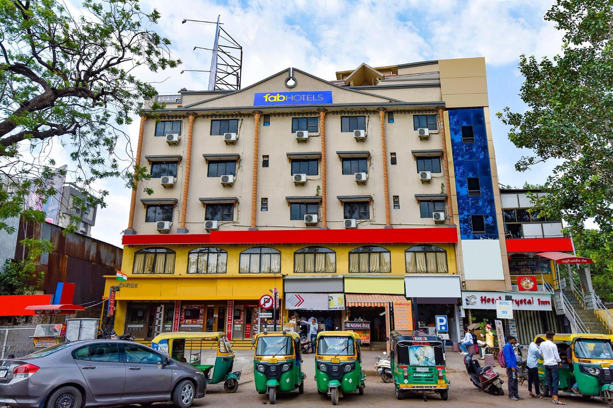 Fabhotel Crystal Inn II - Paldi Char Rasta Ahmedabad Exterior foto